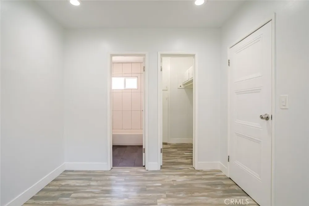 3106 W Victory #B Burbank, CA 91505
