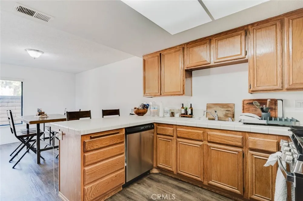5050 Canyon Crest Drive #43 Riverside, CA 92507
