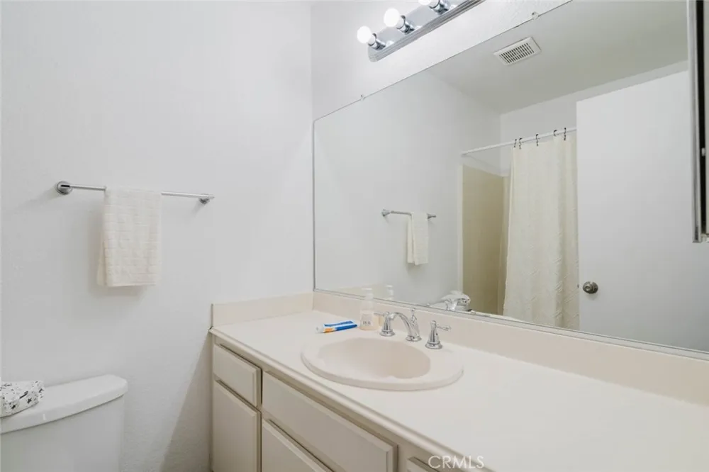 5050 Canyon Crest Drive #43 Riverside, CA 92507