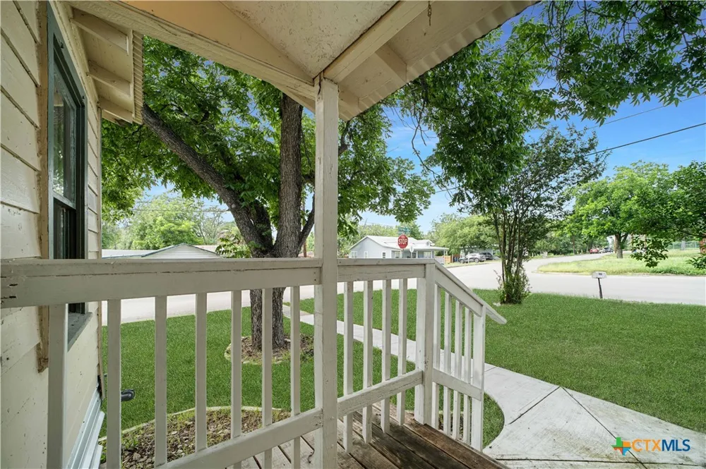 414 Orange Avenue New Braunfels, TX 78130