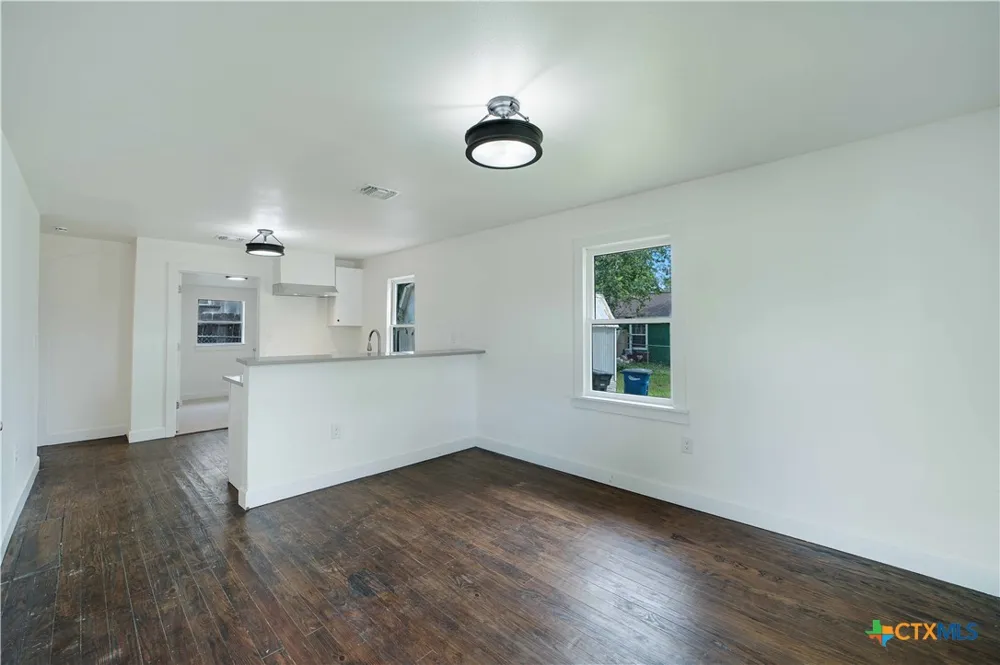 414 Orange Avenue New Braunfels, TX 78130