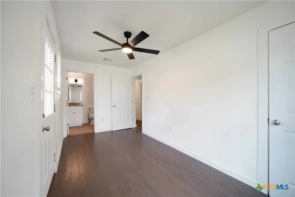 414 Orange Avenue New Braunfels, TX 78130