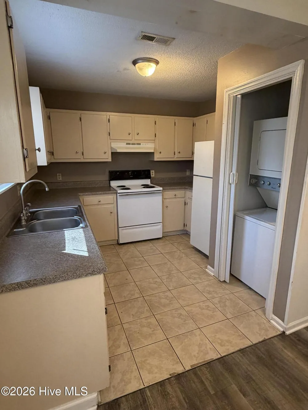221 Cordell Circle Jacksonville, NC 28540