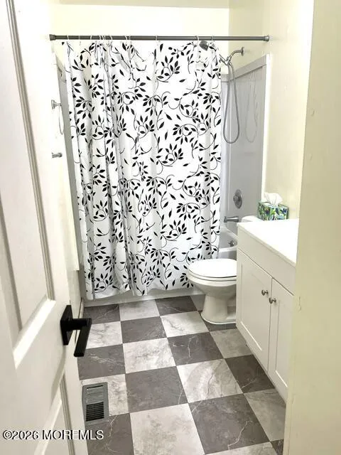 9 Windward Drive Barnegat, NJ 08005
