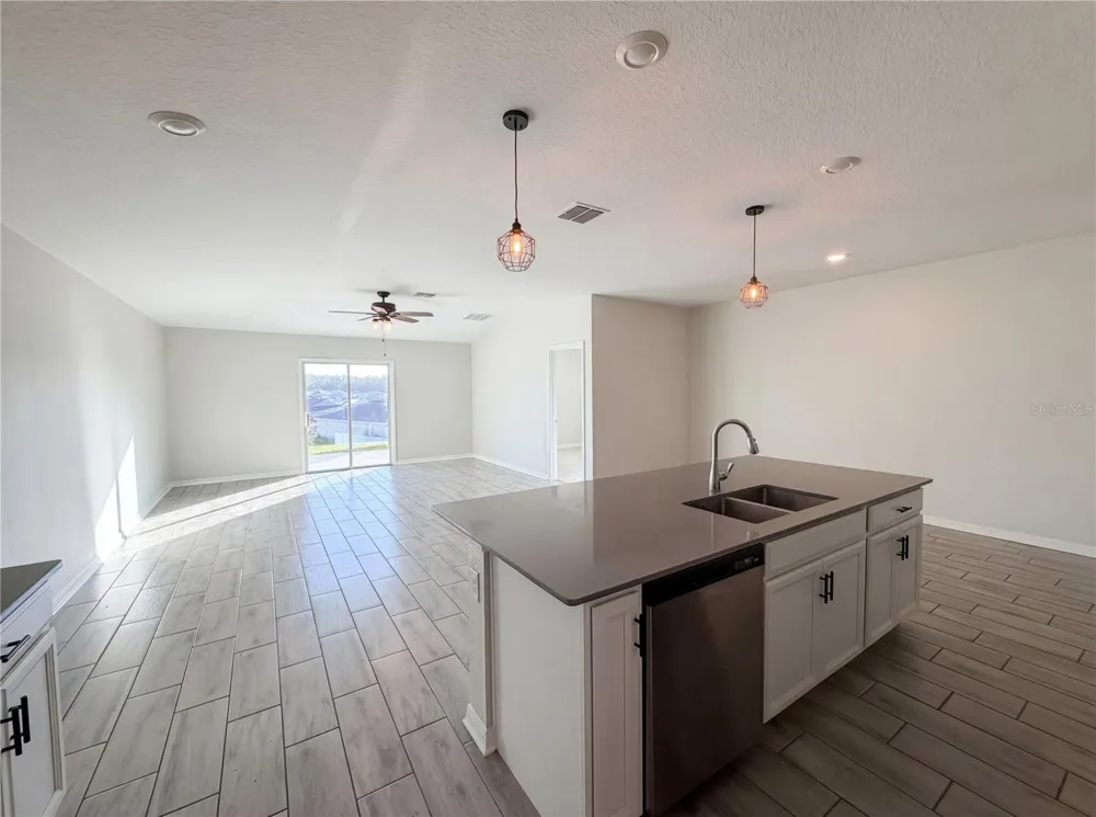 5108 TANZANITE DRIVE Mount Dora, FL 32757