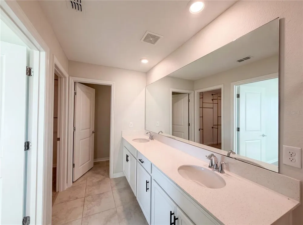 5108 TANZANITE DRIVE Mount Dora, FL 32757