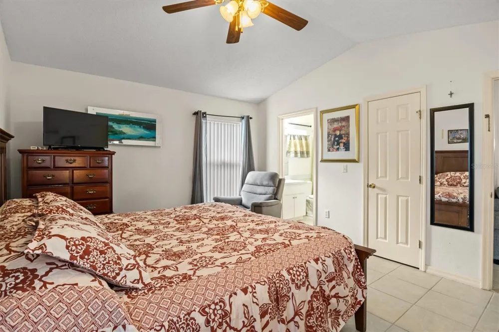 233 KINGS POND AVENUE Winter Haven, FL 33880