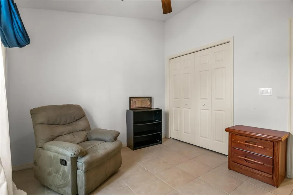233 KINGS POND AVENUE Winter Haven, FL 33880
