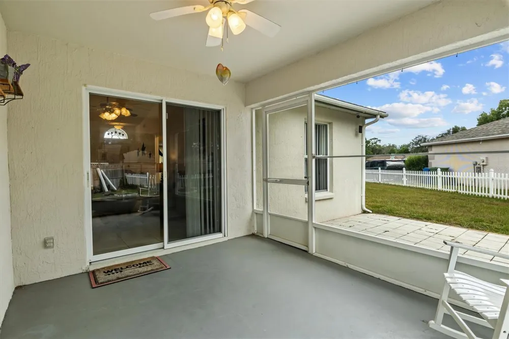 233 KINGS POND AVENUE Winter Haven, FL 33880