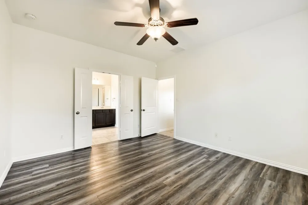 300 Shale Circle Buda, TX 78610