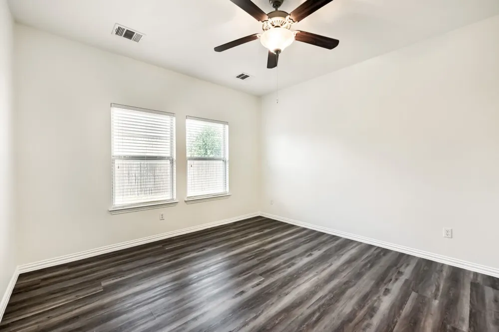 300 Shale Circle Buda, TX 78610
