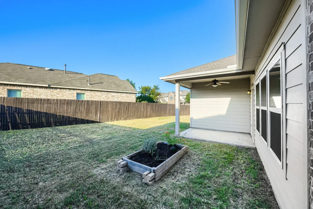 300 Shale Circle Buda, TX 78610
