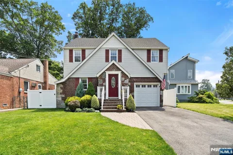 4 Saint Ann Place