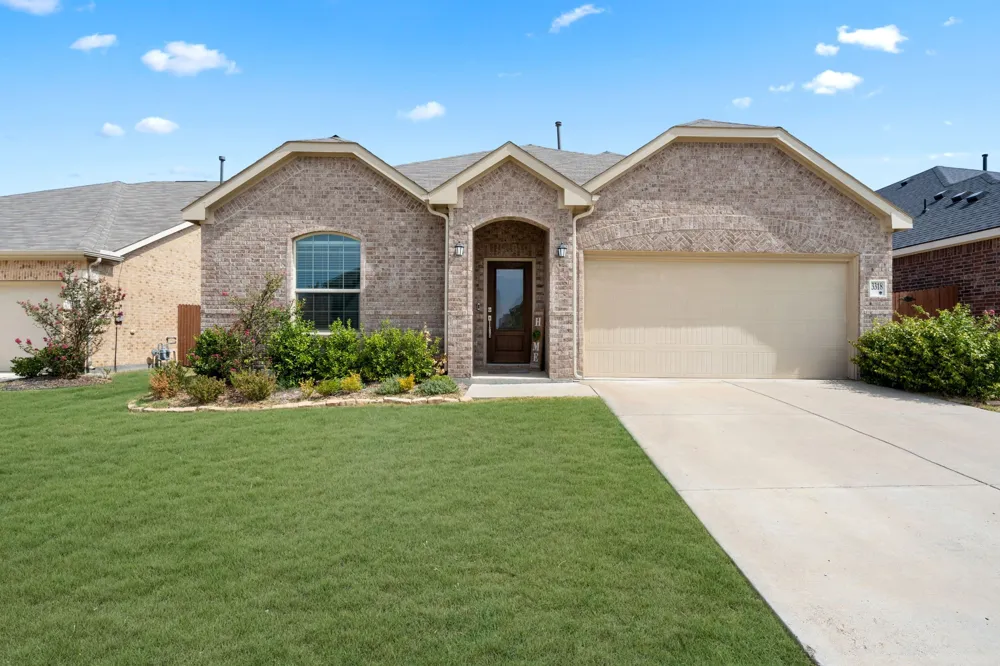 3318 Brentwood Cove Heartland, TX 75126