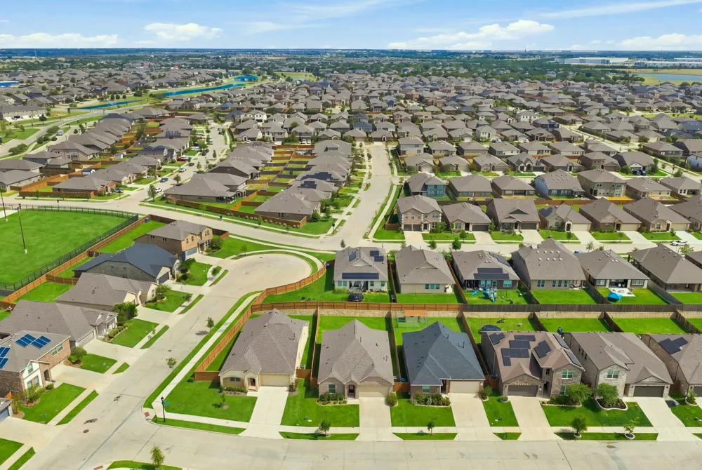 3318 Brentwood Cove Heartland, TX 75126