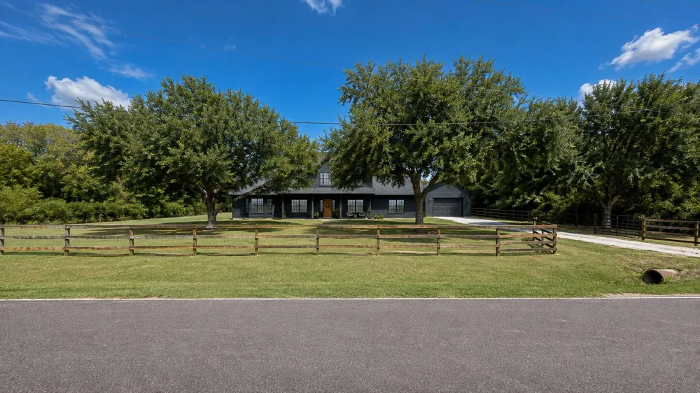 6415 Pollard Drive Manvel, TX 77578