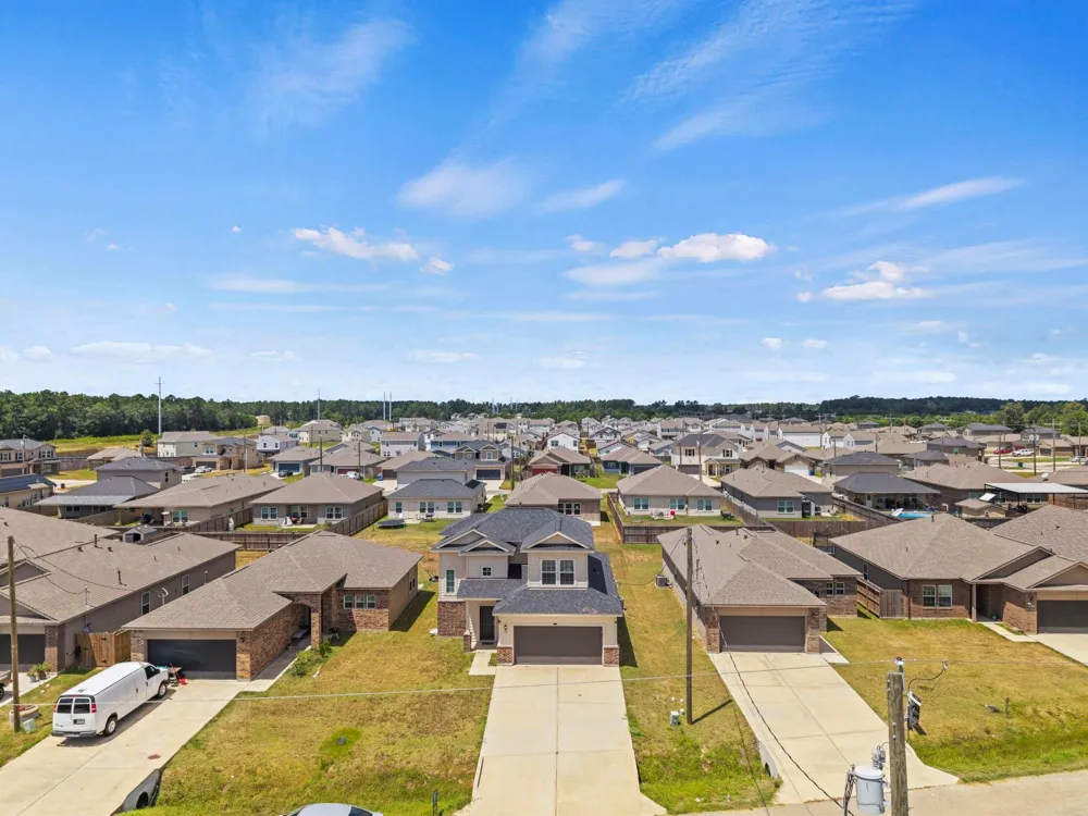 74 Road 51024 Cleveland, TX 77327