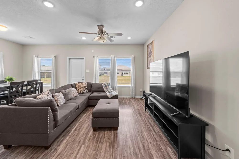 74 Road 51024 Cleveland, TX 77327