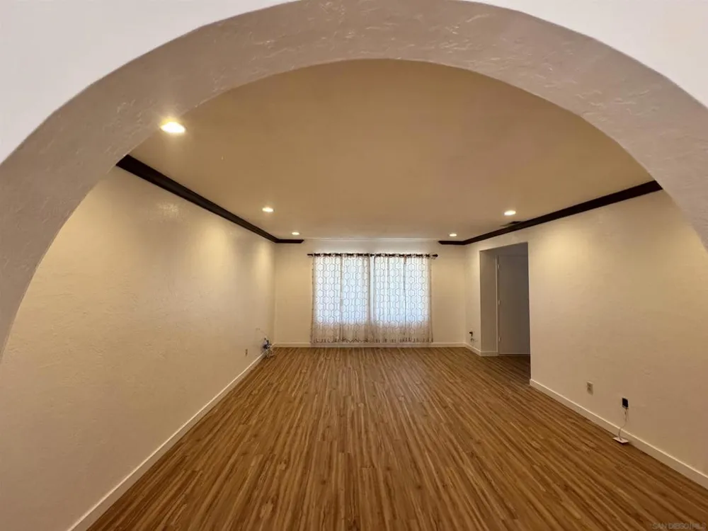1748 Bourke Place El Cajon, CA 92021