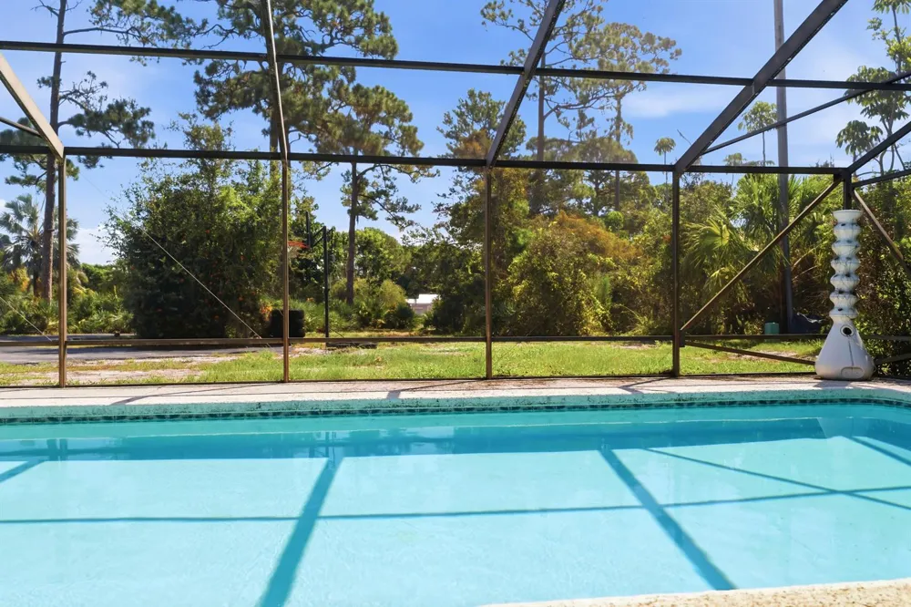 4916 SE MANATEE COVE ROAD Stuart, FL 34997