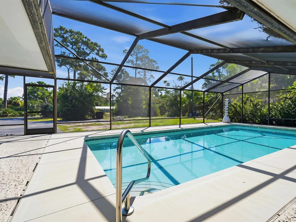 4916 SE MANATEE COVE ROAD Stuart, FL 34997