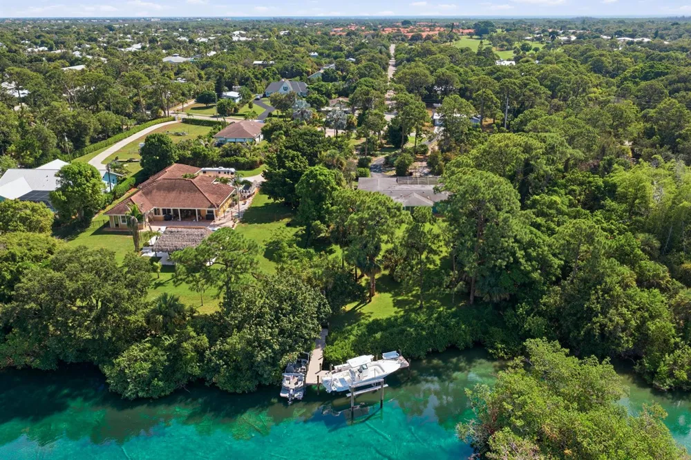 4916 SE MANATEE COVE ROAD Stuart, FL 34997
