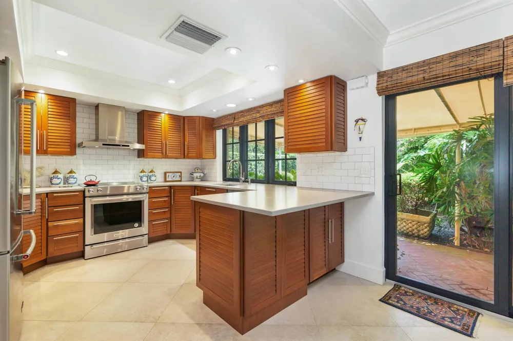 11290 Glen Oaks Court North Palm Beach, FL 33408