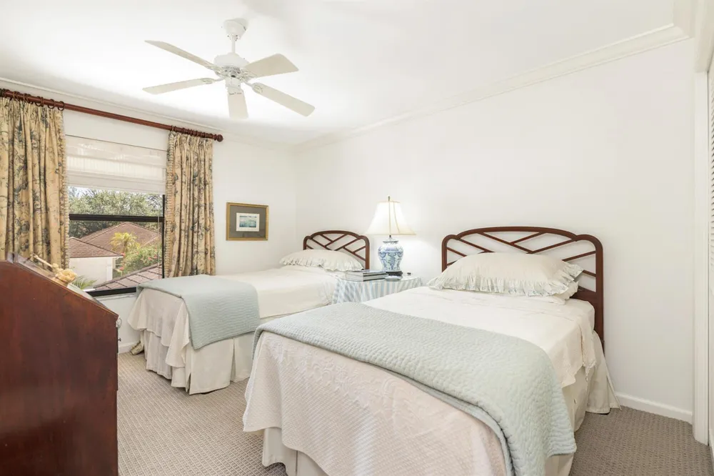11290 Glen Oaks Court North Palm Beach, FL 33408