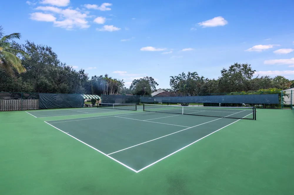 11290 Glen Oaks Court North Palm Beach, FL 33408