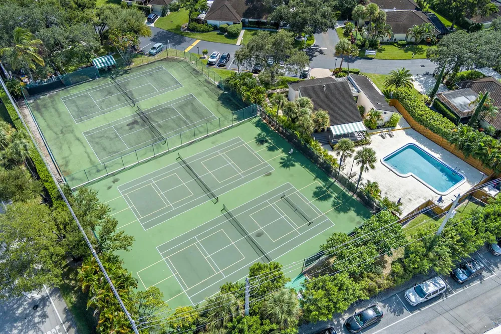 11290 Glen Oaks Court North Palm Beach, FL 33408