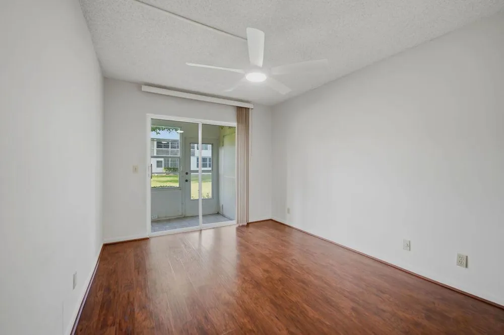 132 CAMBRIDGE F #132 West Palm Beach, FL 33417