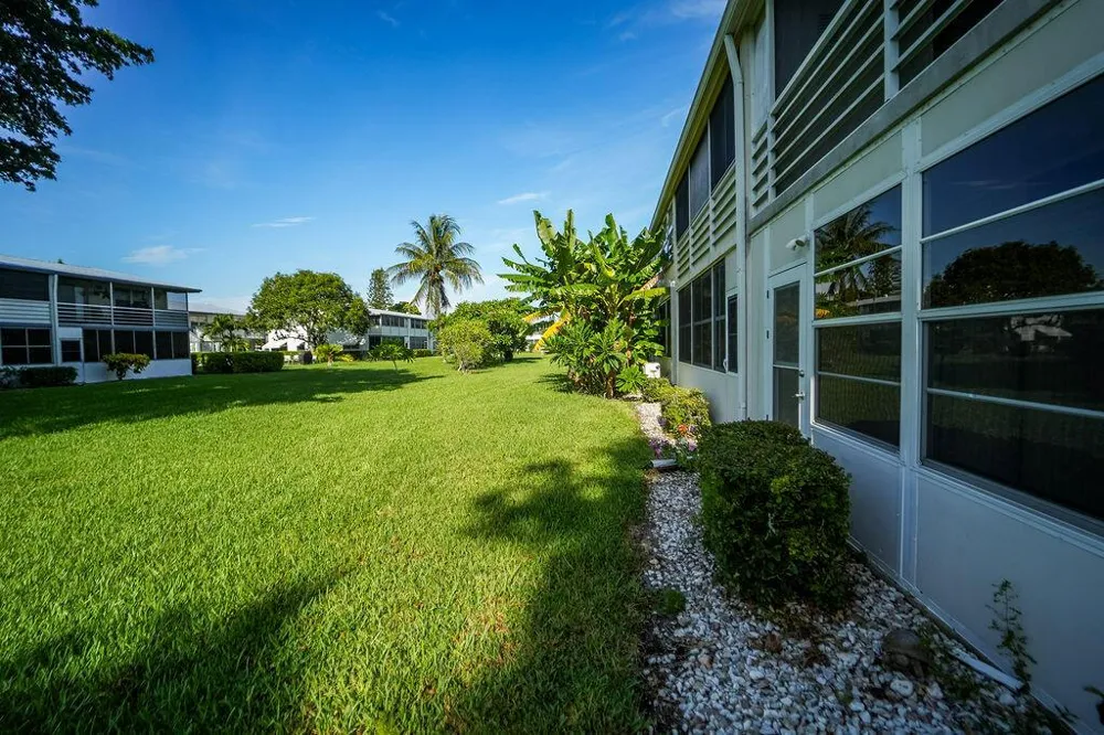 132 CAMBRIDGE F #132 West Palm Beach, FL 33417