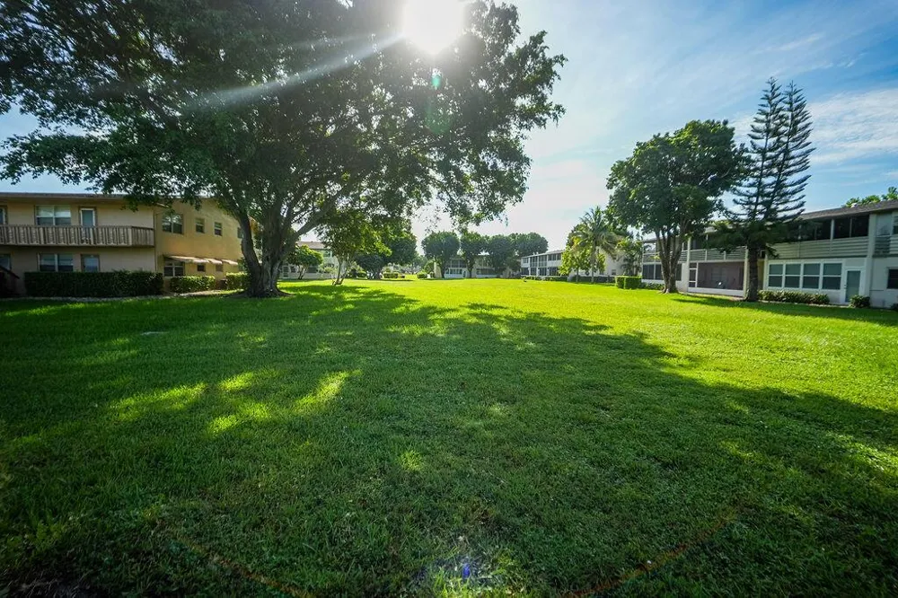 132 CAMBRIDGE F #132 West Palm Beach, FL 33417
