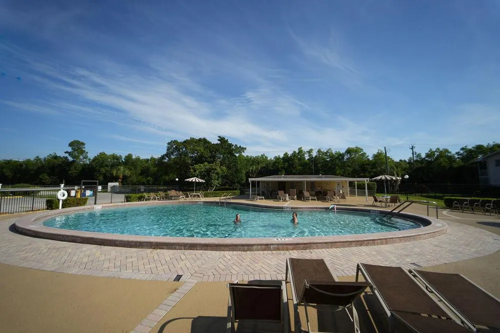 132 CAMBRIDGE F #132 West Palm Beach, FL 33417