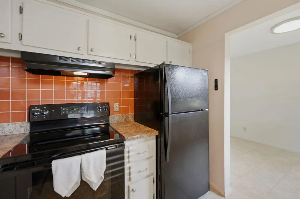 132 CAMBRIDGE F #132 West Palm Beach, FL 33417