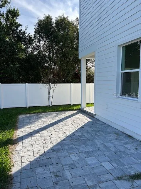 2051 PEEL AVENUE Orlando, FL 32806
