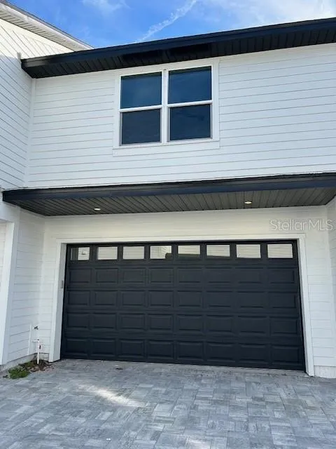 2051 PEEL AVENUE Orlando, FL 32806