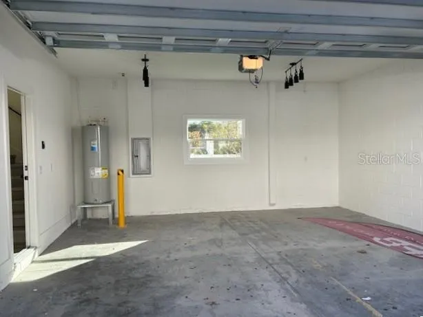 2051 PEEL AVENUE Orlando, FL 32806