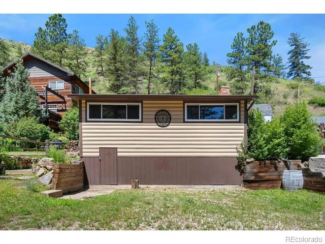 47 Falls Creek Drive Bellvue, CO 80512