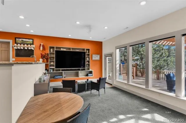 1564 Larkspur Lane Westcliffe, CO 81252