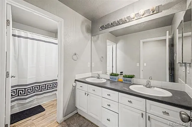 5564 Royal Pine Street Brighton, CO 80601