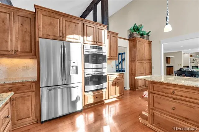 7116 Fox Circle Larkspur, CO 80118