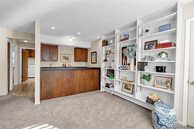 7116 Fox Circle Larkspur, CO 80118