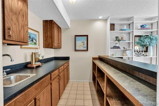 7116 Fox Circle Larkspur, CO 80118