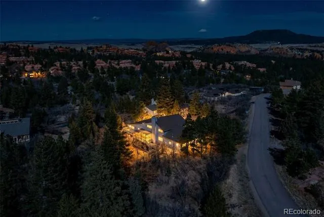 7116 Fox Circle Larkspur, CO 80118
