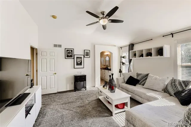 3347 Thistlebrook Circle Littleton, CO 80126