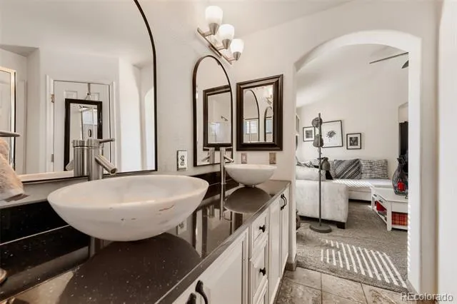 3347 Thistlebrook Circle Littleton, CO 80126