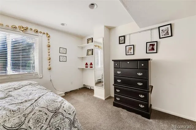 3347 Thistlebrook Circle Littleton, CO 80126