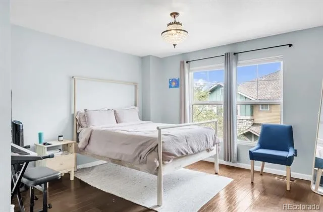 571 S Mobile Place Aurora, CO 80017