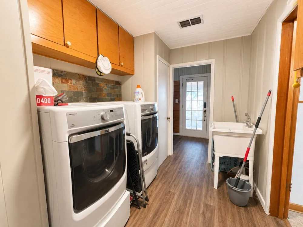 1 Avenue K E Haskell, TX 79521